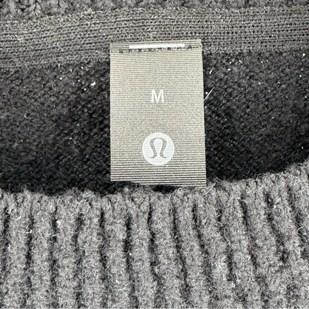 Lululemon Men’s Black Cotton Wool Blend Textured Knit Crewneck Sweater Size M